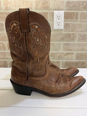 Durango Women’s Western Cowboy Boots Size 8 Embroidered Leather Mid-Calf Rodeo